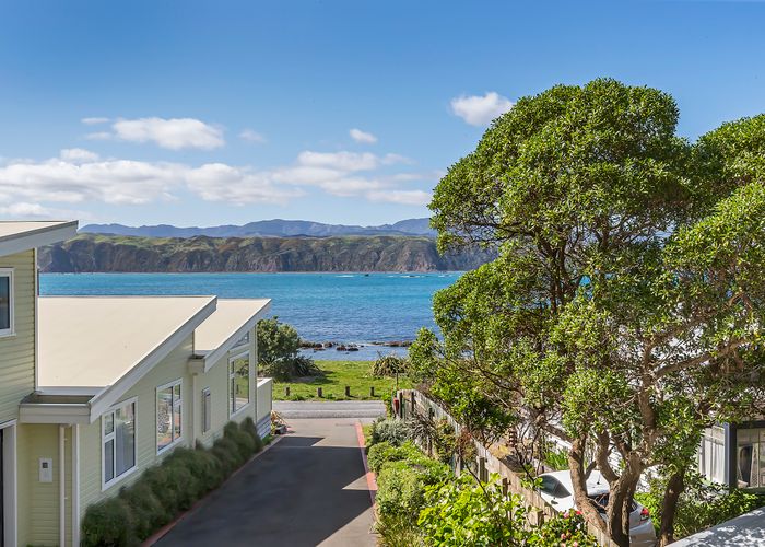  at 158B Breaker Bay Road, Breaker Bay, Wellington