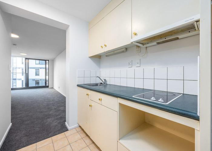  at 13J/3 Whitaker Place, Grafton, Auckland City, Auckland