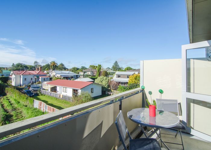  at 352/26 Morningside Drive, Morningside, Auckland