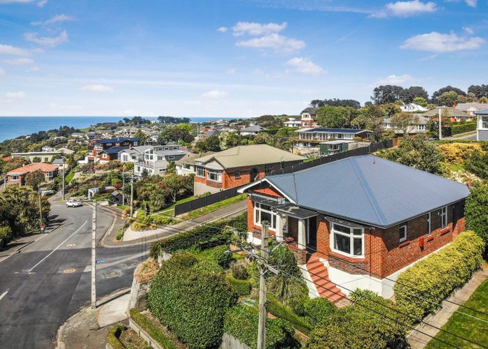  at 49 Earls Road, Saint Clair, Dunedin