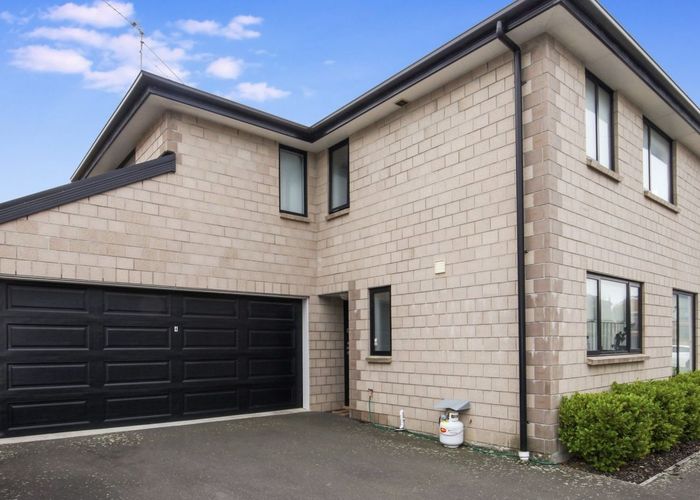  at 4/15 George Street, Riccarton, Christchurch