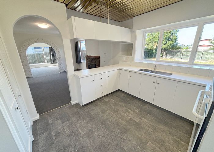  at 56 Peer Street, Upper Riccarton, Christchurch City, Canterbury