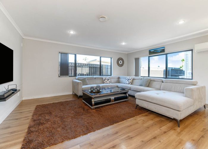  at 73 Kinross Street, Blockhouse Bay, Auckland