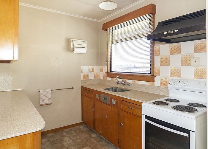  at 18 Arrow Crescent, Holmes Hill, Oamaru
