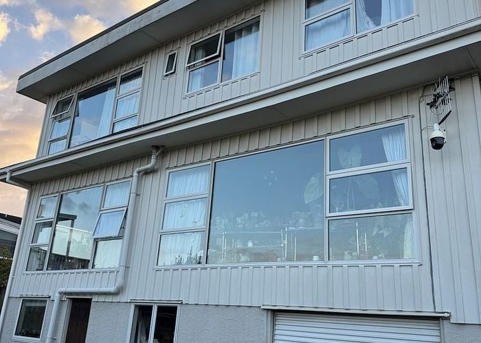  at Milford, North Shore City, Auckland