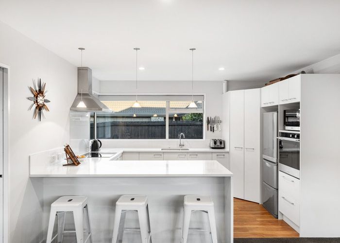  at 51 Carradale Avenue, Yaldhurst , Christchurch City, Canterbury