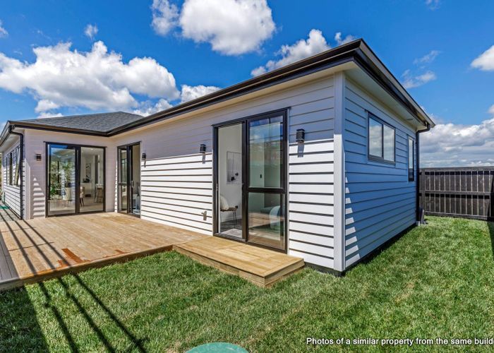  at 3 Parkland Loop, Milldale, Rodney, Auckland