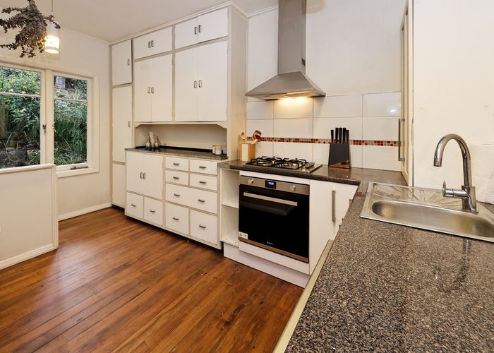  at 11 Tawini Road, Titirangi, Auckland
