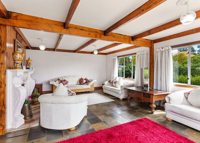  at 17 FERNDALE DRIVE, Kawakawa Bay, Auckland