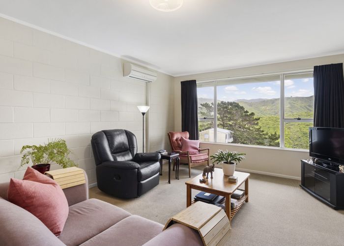  at 1/10 Camrose Grove, Kingston, Wellington