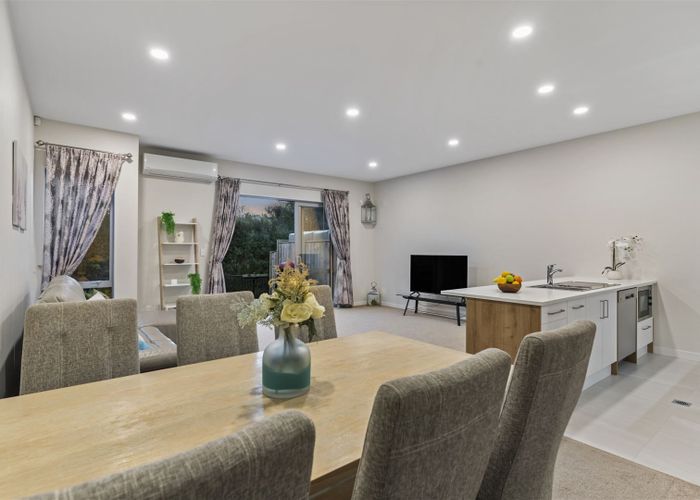  at 31 Bight Road, Long Bay, Auckland