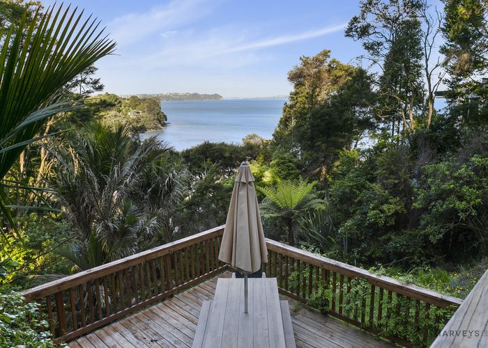  at 19 Wood Bay Road, Titirangi, Auckland