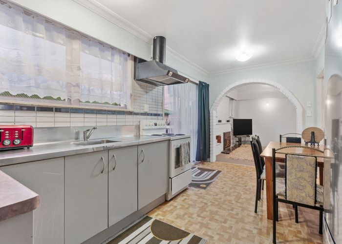  at 14 Manson Street, Gate Pa, Tauranga, Bay Of Plenty