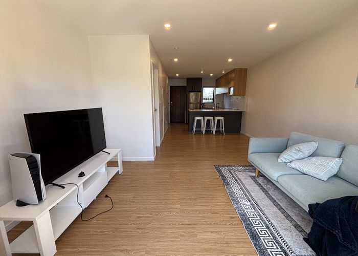  at 6/17 Rewarewa Road, Te Atatu Peninsula, Waitakere City, Auckland