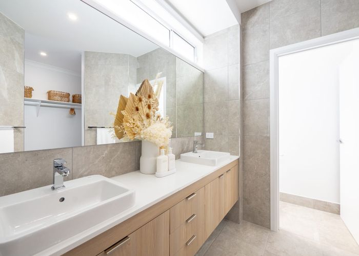  at 115 Mclarin Road, Waiuku