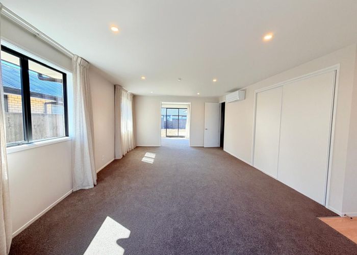  at 8 Hunia Place, Hei Hei, Christchurch City, Canterbury