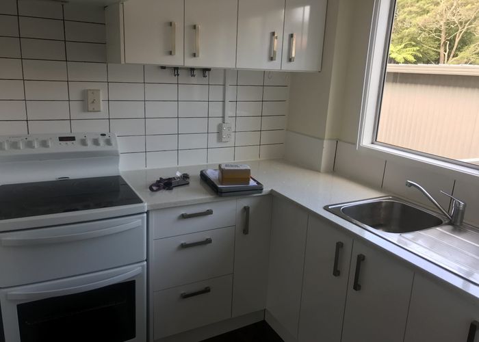  at 6/42 Sheridan Drive, New Lynn, Waitakere City, Auckland