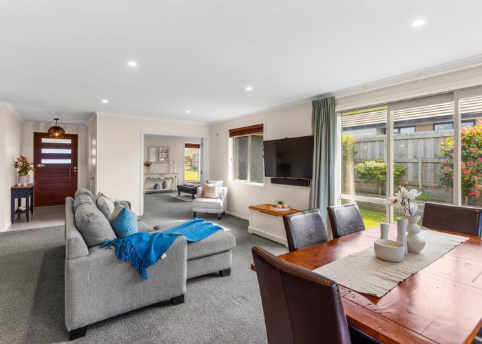  at 10 Hilltop Crescent, Corstorphine, Dunedin, Otago