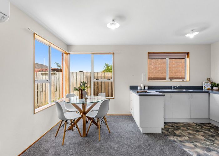  at 2/822 Main North Road, Belfast, Christchurch City, Canterbury