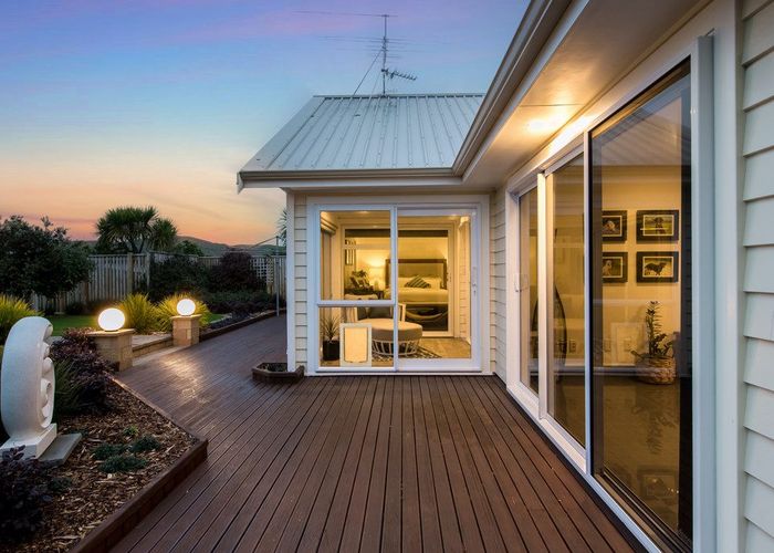  at 80 Te Puia Drive, Aotea, Porirua, Wellington