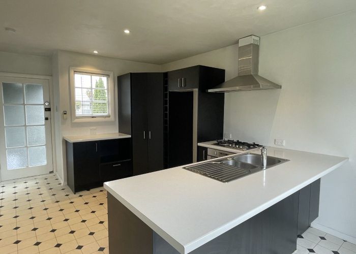  at 37 Blighs Road, Strowan, Christchurch City, Canterbury