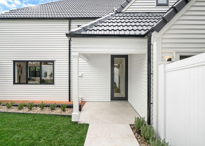  at 1/142 Riddell Road, Glendowie, Auckland City, Auckland