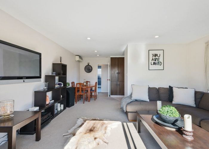  at 2/71a Glenmore Avenue, Bishopdale, Christchurch City, Canterbury