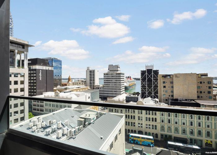  at 1003/10 Commerce Street, City Centre, Auckland City, Auckland
