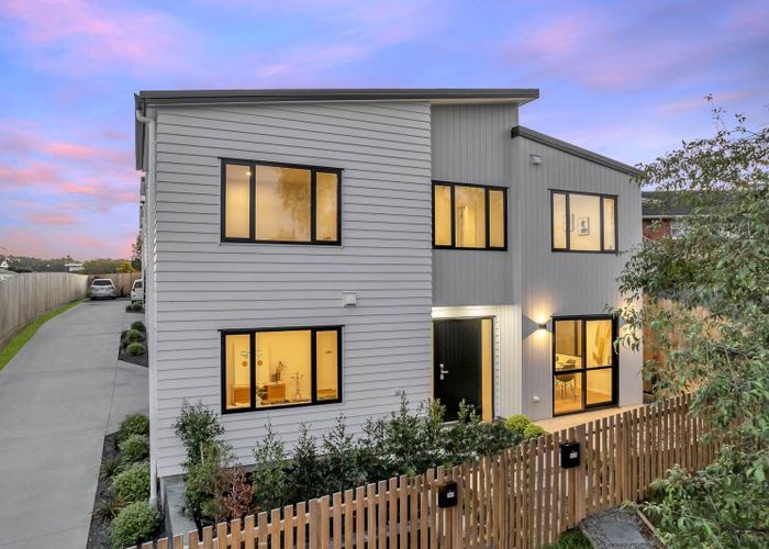  at 76A Chartwell Avenue, Glenfield, North Shore City, Auckland