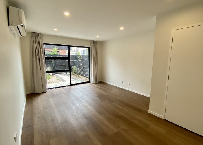  at Glen Eden, Waitakere City, Auckland