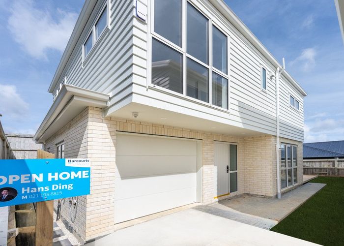  at Lot 2/6 Kaimai Avenue, Massey, Waitakere City, Auckland