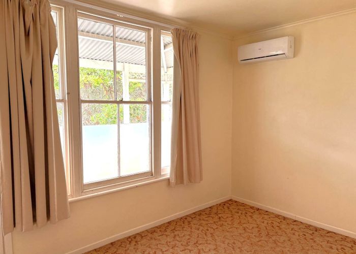  at 2/124 Selwyn Street, Onehunga, Auckland City, Auckland
