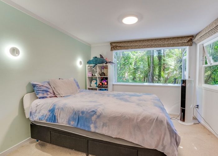  at 54 Waima Crescent, Titirangi, Auckland