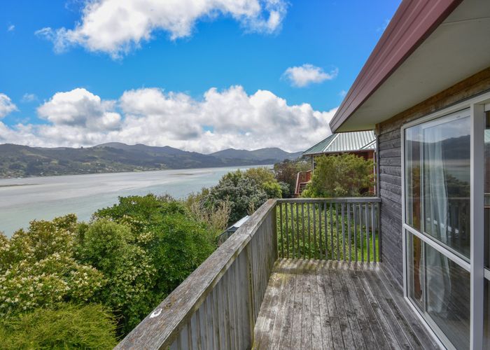  at 20 Bayne Terrace, Macandrew Bay, Dunedin