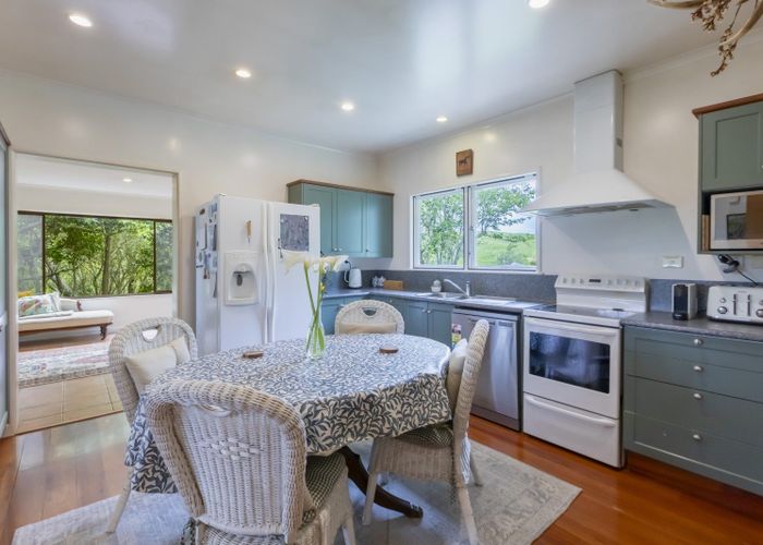  at 664 Kairakau Road, Havelock North