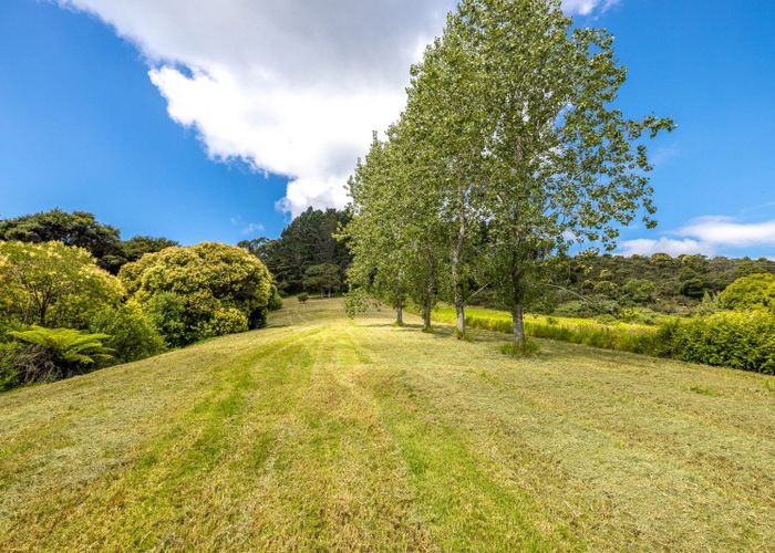  at 39 View Road, Ostend, Waiheke Island