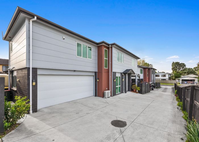  at 34A McInnes Road, Weymouth, Auckland