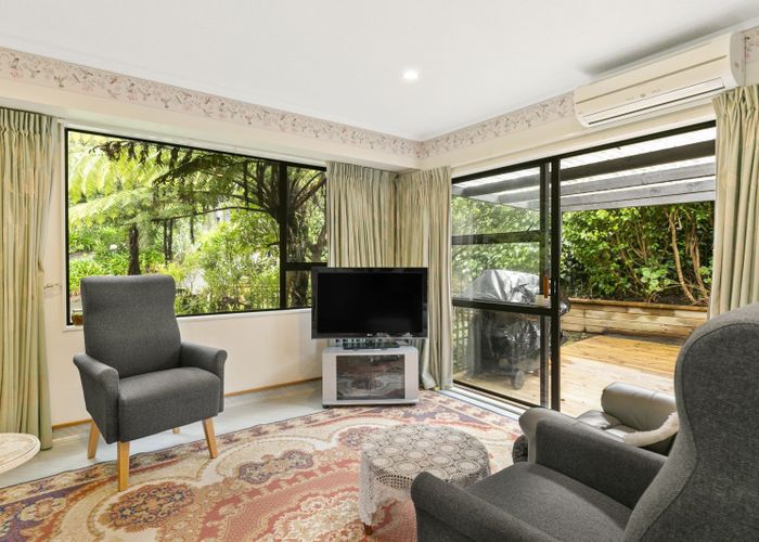  at 23B Thatcher Crescent, Crofton Downs, Wellington