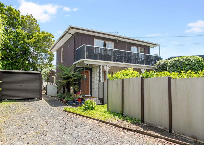  at 4/203 Riddell Road, Glendowie, Auckland