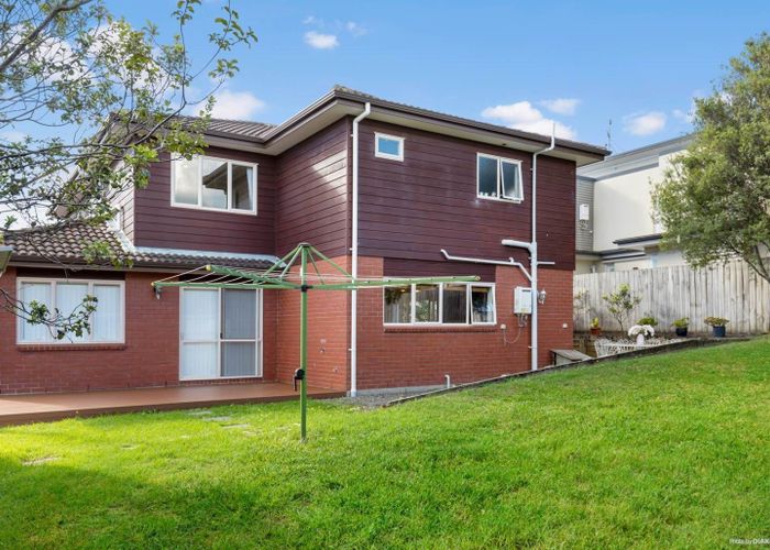  at 10 Hornbill Drive, Fairview Heights, Auckland