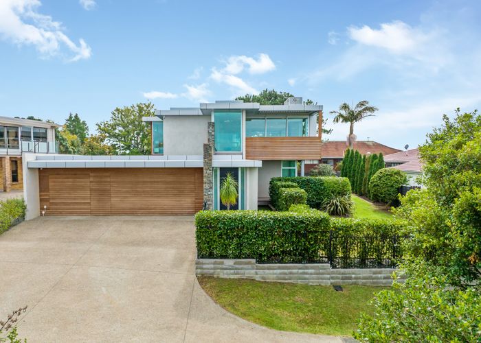  at 451 East Coast Road, Murrays Bay, Auckland