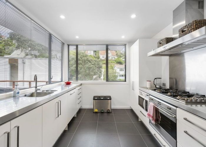  at 37C Ngaio Road, Kelburn, Wellington, Wellington