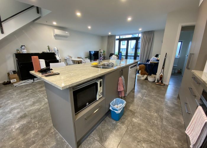  at 1/140 Office Road, Merivale, Christchurch City, Canterbury