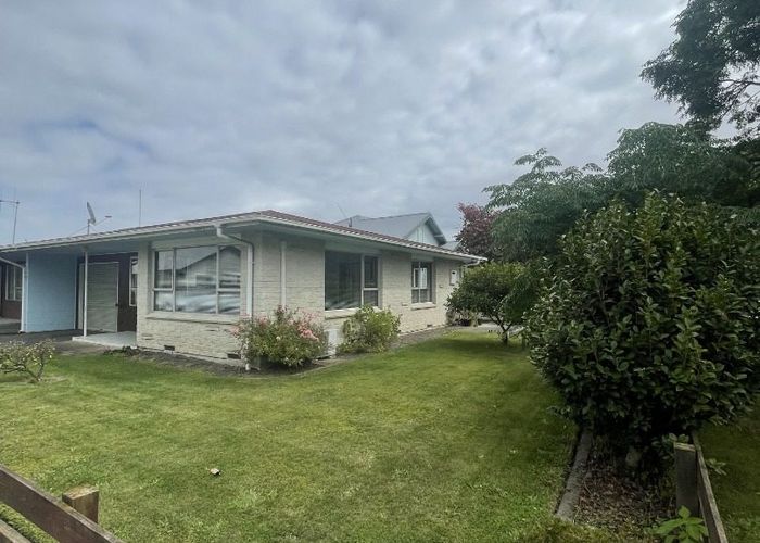  at 1/808 Gordon Road, Raureka, Hastings