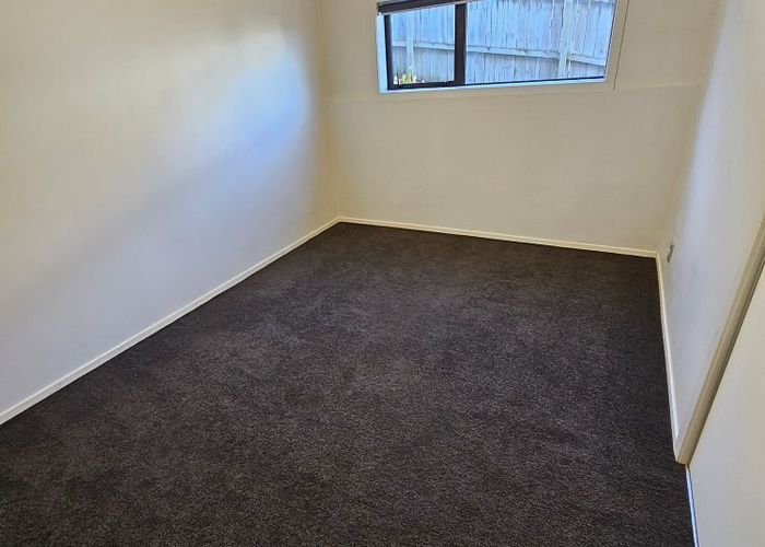  at 22 Waltham Street, Henderson, Waitakere City, Auckland