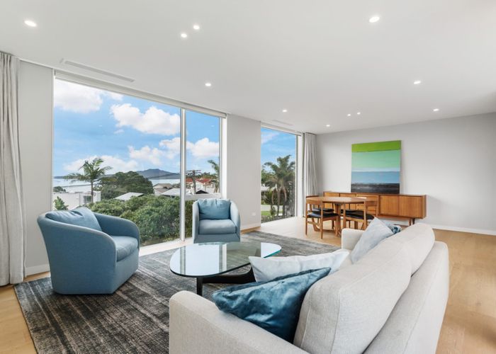  at 20 Cameron Street, Takapuna, North Shore City, Auckland