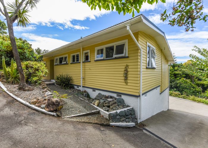  at 25 Surrey Road, Richmond, Richmond