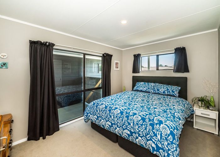  at 11 Sunburst Court, Paraparaumu Beach, Paraparaumu