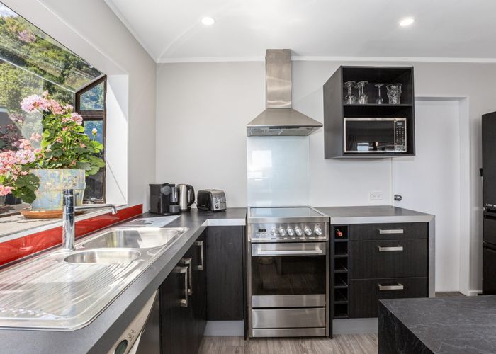  at 105/103 Eskdale Road, Papakowhai, Porirua