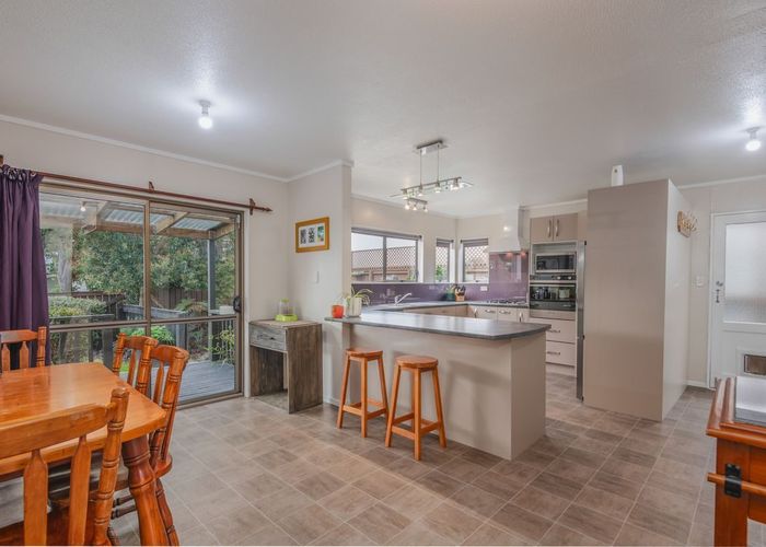  at 31 Rosedale Crescent, Cloverlea, Palmerston North